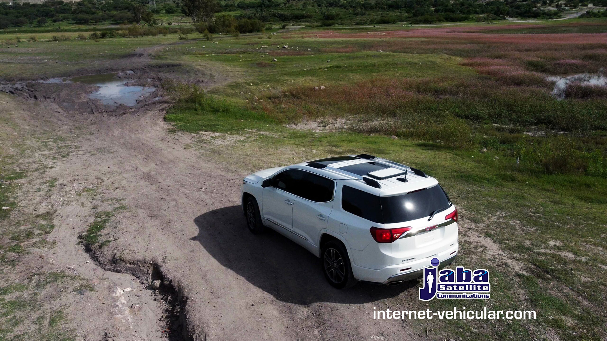 JabaSat Internet Satelital en Movimiento: Conectividad Vehicular de Misión Crítica para Carreteras en México